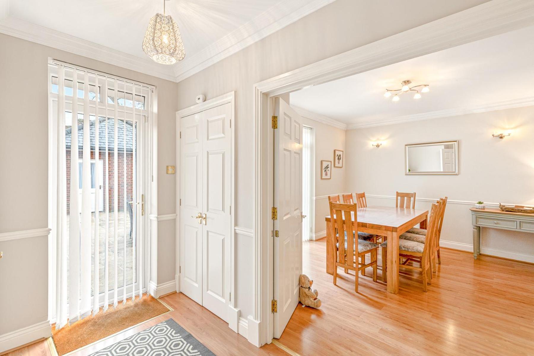 Villa Olive Tale à Henley-on-Thames Extérieur photo