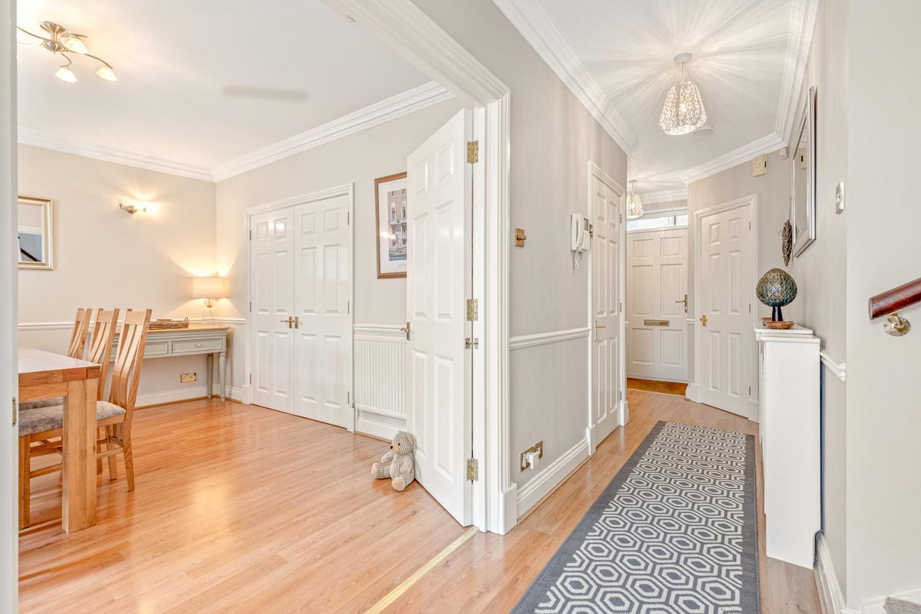 Villa Olive Tale à Henley-on-Thames Extérieur photo